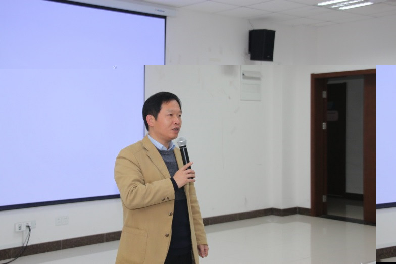 阮新波教授_副本.jpg